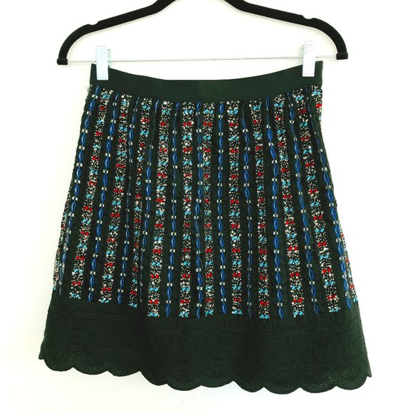 Club Monaco Dresses & Skirts - Bead and Sequin Club Monaco Mini Skirt